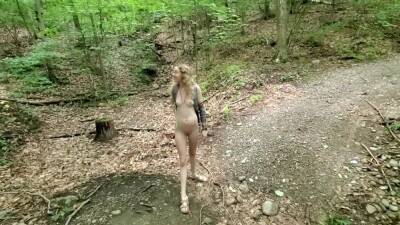 Sarah - Beautiful Slutty Amateur Teen Sarah Evans Hiking Naked On Public Hiking Trails. Visit Her - hclips.com